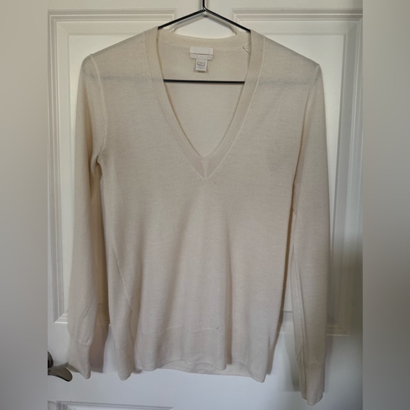 I Crew Cashmere Sweater in Ivory - Picture 1 of 9